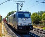 Die an die LINEAS Group NV/SA vermietete 186 294-9 (91 80 6186 294-9 D-Rpool) der Railpool GmbH (M�nchen) f�hrt am 12 August 2026, mit einem Kesselwagenzug teilweise Tankcontainern bestehend, durch den Bahnhof Bonn UN Campus in Richtung K�ln.

Die Bombardier TRAXX F140 MS(2E) wurde 2016 von Bombardier in Kassel unter der Fabriknummer 35359 gebaut und an die Railpool ausgeliefert. Die Multisystemlokomotive hat die Zulassungen bzw. besitzt die L�nderpakete f�r Deutschland, �sterreich, Belgien und die Niederland (D/A/B/NL).
