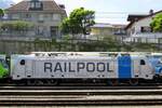Seitenblick auf Railpol 187 006 in Spiez am 5 Juni 2014.