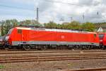  Die 189 083-9 (91 80 6189 083-9 D-DB) der DB Schenker Rail Deutschland AG ist am 09.05.2015 in Kreuztal abgestellt.