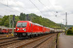 
Die 187 107 (91 80 6187 107-8 D-DB) der DB Cargo Deutschland AG fährt am 16.06.2017 mit der kalten 189 069-8 (91 80 6189 069-8 D-DB) und einem gem. Güterzug durch Linz am Rhein in Richtung Norden. 