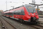 442 837 als RE9(Rostock-Sassnitz)kurz vor der Ausfahrt im Rostocker Hbf.01.02.2019