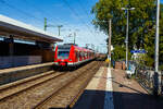 Zwei gekuppelte vierteilige ET 423 (423 053-8 / 423 553-7 und 423 050-4 /423 540-4) der S-Bahn Rheinland (ehemals S-Bahn K�ln, davor S-Bahn Rhein-Sieg), betrieben durch die DB Regio AG – NRW, erreichen am 12 August 2026, als Linie S 19 von Au (Sieg) �ber K�ln Hbf nach D�rren, den S-Bahn Haltepunkt Buir (Kerpen). 