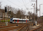 br-4261-stadler-flirt-2-teilig/488129/der-et-22-2102-kreuztal-94 
Der ET 22 2102 'Kreuztal' (94 80 0426 101-2 D-ABRN / 94 80 0826 101-8 D-ABRN), ex ET 22 002, ein 2-teiliger Stadler FLIRT der Abellio Rail NRW erreicht am 02.04.2016, als RE 16 'Ruhr-Sieg-Express' (Siegen – Hagen – Essen), nun bald den Bahnhof Kreuztal.
