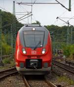 Hamsterbacken bei der Einfahrt in den Bahnhof Betzdorf/Sieg am 02.10.2012 -  442 254 und 442 256 (Zwei gekuppelte 4-teilige Talent 2) als RE 9 (rsx - Rhein-Sieg-Express) Aachen - Kln - Siegen.