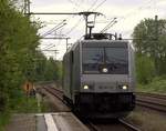 Seltener im Norden zu sehen die Loks des EVU Railpool...hier die 185 671-5 solo auf dem Weg nach Padborg/DK.