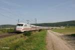 Nachschuss von 402 021-0  L�bbenau/Spreewald  + 402 019-4  Hagen  als ICE 537 /587 Bremen/Hamburg - M�nchen HBF bei Wettelsheim.