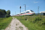 Tz 9026 5812 026-3  Zürichsee  als ICE 705 Hamburg Altona - München HBF umgeleitet via Nürnberg Hohe Marter in der Treuchtlinger Kurve .
