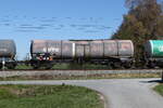 7841 083 (Zacns) von  VTG  am 8. April 2026 bei �bersee am Chiemsee.