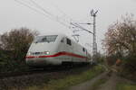 401 012-6 als ICE 1073 von Ostseebad Binz nach Berlin Südkreuz in der Güterumgehung unweit vom Rostocker Hbf.10.11.2024