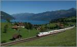 Ein ICE nacdh Interlaken bei Faulensee.