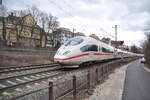 ICE 3 bei der Bahnhofsausfahrt in Ulm am 26.02.2010.