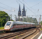   Der ICE4 Tz 9004 hat am 06.07.2019 Köln Messe/Deutz durchfahren und erreicht nun bald dem Hauptbahnhof Köln, er muss nur noch über die Hohenzollernbrücke.