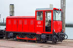 Die schmalspurige Diesellok 399 106-4 (98 80 3399 106-4 D-DB), eine der DB Fernverkehr AG bzw.