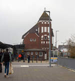 Der Bahnhof Wangerooge (Seitenansicht) am 12 März 2024.