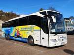 Mercedes Tourismo von SH Bus & Reisen GmbH Schwerin aus Deutschland im Stadthafen Sassnitz.