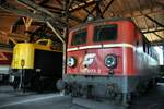 ÖBB 1141 003-2 und daneben NS Nr.1211 im Bahnpark Augsburg am 26.06.2022.