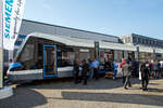 Siemens präsentierte auf der InnoTrans 2018 in Berlin (hier 19.09.2018) mit dem Triebwagen SWU Tw 56  Hildegard Kneef  für die Stadtwerken Ulm/Neu-Ulm GmbH, seinen