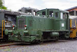 Die Deutz 57513 - eine DEUTZ  KS 230 B Diesellokomotive ehemals der Bundeswehr, am 18 Mai 2014 ausgestellt beim Erlebnisbahnhof Westerwald der Westerwälder Eisenbahnfreunde 44 508 e.
