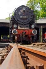   Ein etwas anderer Blick auf die  Bergkönigin  95 0009-1 am 07.06.2014 im Eisenbahnmuseum Dieringhausen.