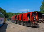 Die Ruhrthaler G160 Trio Grubenlokomotive Lok 49 der FGF (Feld- und Grubenbahnmuseum Fortuna, Solms), ex Lok 52 Bergwerk Niederberg (Neukirchen-Vluyn), am 07.07.2013 beim Fahrtag der FGF in