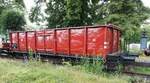 Hochbordwagen mit Bremserbühne, Omm 55 im Eisenbahnmuseum Vienenburg am 19.06.2014.
