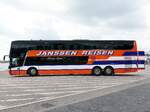 Van Hool TX27 von Janssen Reisen aus Deutschland im Stadthafen Sassnitz.