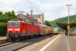 
In Herborn war vom 20.Mai bis 29. Mai 2016 der 56. Hessentag, so wurde auf der Dillstrecke Sonderverkehr gefahren. 

So fuhren keine  Hamster , sondern Lokbespannte Doppelstockzüge als RE zwischen Dillenburg und Gießen. Hier steht die 114 038-3 (91 80 6114 038-3 D-DB) der DB Regio Hessen, ex DB 112 038-5 ex DR 112 038-5 mit dem RE 26521 im Bahnhof Dillenburg (Gleis 1) zur Abfahrt nach Gießen bereit. 

Rechts auf Gleis 2 steht der VT 209 (95 80 0640 109-4 D-HEB) ein LINT 27 der HLB als RB 95 nach Siegen.