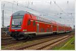 Steuerwagen voraus (Schublok war 143 238) fhrt die RB 75  Rhein-Main-Bahn  (Aschaffenburg Hbf-Babenhausen (Hess)-Darmstadt Hbf-Weiterstadt-Mainz Hbf-Wiesbaden Hbf) am 28.04.2013 vom Bf
