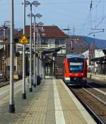 rb-93-rothaarbahn/257335/640-029-ein-alstom-coradia-lint 640 029 (ein Alstom Coradia LINT 27) der 3-Lnder-Bahn als RB 93 (Rothaarbahn) Bad Berleburg - Kreuztal - Siegen, fhrt am 27.03.2013 vom Bahnhof Kreuztal weiter in Richtung Siegen.