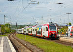   Der dreiteilige CFL KISS 2308 als RE 11  DeLux-Express  gekuppelt mit dem fnfteiligen SWEX Stadler FLIRT 3 - 429 116 / 429 616 als RE 1  Sdwest-Express  nach Koblenz erreichen am 29.04.2018 den