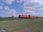 146 241-5 schiebt bei Th�ngersheim den RE 4617 nach N�rnberg.