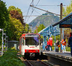   Der SWB 7755, ein DUEWAG Stadtbahnwagen vom Typ B 100S der Stadtwerke Bonn Verkehrs GmbH, ist am 30.04.2019 auf Dienstfahrt in der Station Bad Honnef angekommen.