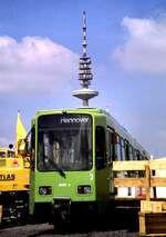 Straßenbahn Hannover Typ 6000, Nr.6091a Baujahr 1977, in 2001 nach Budapest abgegeben, dort mit Nr.1503 eingesetzt; bei der IVA Hamburg im Oktober 1979.