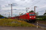 Die 185 230-0 (91 80 6185 230-0 D-DB) der DB Cargo AG fährt am 19 Juli 2024, mit einem mit PKW´s aus der „Stadt des KdF-Wagens bei Fallersleben“ (ab 1945 Wolfsburg) beladen