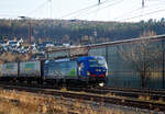 Die HUPAC bzw. BLS Cargo 495 - 193 495 (91 80 6193 495-9 D-BLSC) fährt am 20 Februar 2021 mit einem KLV-Zug, auf der Siegstrecke durch Siegen (Kaan-Marienborn) in Richtung Siegen, da es ein KLV-Zug ist geht dieser Zug über die Siegstrecke in Richtung Köln.

Die Siemens Vectron MS wurde 2018 von Siemens Mobilitiy in München-Allach unter der Fabriknummer 22386 gebaut und an die HUPAC SA. (Chiasso) geliefert. Die Lok wurde durch/über die BLS Cargo in Deutschland eingestellt. Sie hat die Zulassungen für Deutschland, Österreich, Schweiz, Italien und die Niederlande (D, A, CH, I, NL). Die Vectron MS hat eine Leistung von 6,4 MW und eine Höchstgeschwindigkeit von 160 km/h.