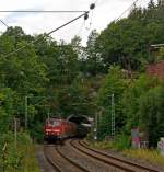 111 118-6 mit RE 9 (Rhein-Sieg-Express) Aachen - Kln - Siegen rauscht hier am 04.08.2012 aus dem Scheuerfelder Tunnel und berquert die Sieg.