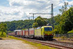 Die fr die TX Logistik AG fahrende Siemens Vectron MS 193 553-5 (91 80 6193 553-5 D-ATLU) der Alpha Trains Luxembourg s..r.l.