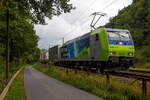 Die BLS Cargo 003 - Re 485 003-8  (91 85 4485 003-8 CH-BLSC) fährt am 26.08.2021 mit einem KLV-Zug bei Wissen (Sieg) über die Siegstrecke (KBS 460) in Richtung Köln.