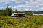 Der VT 210 ABp (95 80 0640 110-2 D-HEB), ein Alstom Coradia LINT 27 der HLB (Hessische Landesbahn), ex Vectus VT 210, hat am 07 Juni 2026 den Bahnhof Scheuerfeld/Sieg verlassen und f�hrt nun, RB 90