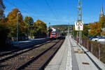 Und noch eine S-Bahn in Kirchen/Sieg. Der vierteilige Elektrotriebzug 430 058 / 431 058 / 431 558 / 430 558 der S-Bahn Stuttgart (DB Regio AG - Baden-W�rttemberg) f�hrt am 16 Oktober 2026, wohl auf Werkstattfahrt, durch den Bahnhof Kirchen/Sieg in Ri ...