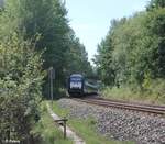 So lange sie noch Stehen sollte man die sch�nen Natursteinbogenbr�cken mit nehmen :P ER20 001 mit dem ALEX nach Hof bei der Einfahrt in Reuth bei Erbendorf.