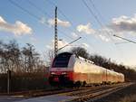 4746 553 der ÖBB (verliehen an ODEG) in der Nähe von Bergen/Rügen.