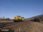 203 316-5 �berf�hrt bei Th�ngersheim eine Baumaschine.