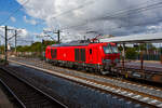 Die fast neue 249 097 (90 80 2249 097-7 D-DB), eine Siemens Vectron Dual Mode light, der DB Cargo AG f�hrt am 18 September 2026 mit einem gemischten G�terzug, auf der Schnellfahrstrecke K�ln–Aachen (KBS 480), durch den Bahnhof Horrem in Richtun ...