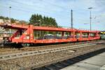 gueterwagen-der-gattung-l-flachwagen-in-sonderbauart/827707/autotransportwagen-25-80-4363-453-8-ten Autotransportwagen 25 80 4363 453-8 TEN D-ATC Laaers in Amstetten am 28.10.2022.
