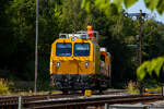 Das Gleisarbeitsfahrzeug „Hummel“ 746 014 (99 80 9110 014-4 D-DBMP), ein Plasser & Theurer GAF auf der MISS-Plattform, der DB InfraGO Netz Instandhaltung, ex DB Netz AG war am 19 Juni 2026