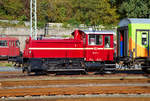   Die 332 901-8 der RE (Rheinische Eisenbahn GmbH) eine Tochtergesellschaft der Eifelbahn Verkehrsgesellschaft mbH (EVG), ex RAR V 240.01  Kamila , ex DB 332 901-8, ex DB Köf 11 063, abgestellt