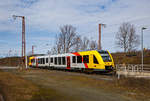 Der VT 502 (95 80 1648 102-9 D-HEB / 95 80 1648 602-8 D-HEB) ein Alstom Coradia LINT 41 der neuen Generation / neue Kopfform der HLB (Hessische Landesbahn GmbH) erreicht am 20.03.2021, als RB 95