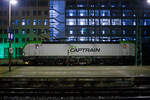 Die Siemens Vectron 193 891-9 „Michael“ (91 80 6193 891-9 D-ITL) der CAPTRAIN Deutschland GmbH / ITL Eisenbahngesellschaft mbH fährt am Abend des 06,12.2022 (20:15 Uhr) mit einem