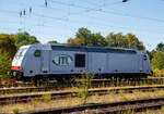 Die an die ITL Eisenbahngesellschaft mbH vermietete AKIEM 285 108-7 (92 80 1285 108-7 D-ITL) ist am12 August 2022 beim Güter-Bahnhof Siegburg/Bonn abgestellt.